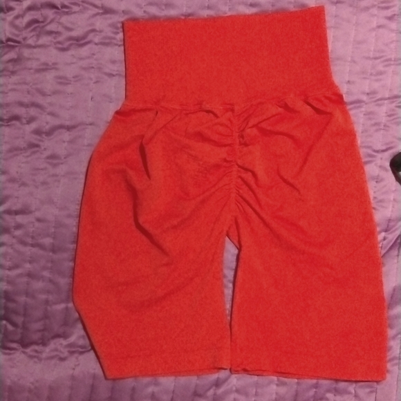 NWOT Free People Movement Good Karma Ruched Shorts  Size XS/S Cayenne - Picture 4 of 7